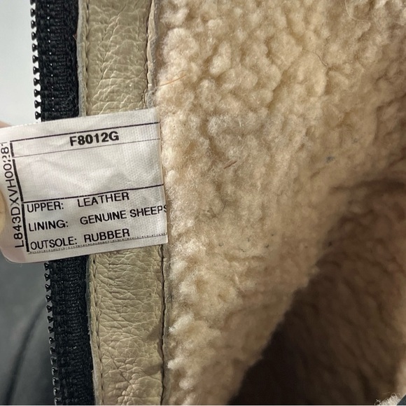 UGG Ramos Leather Ankle Boots Women Size 8.5 Water Resistant Black Shearling - Picture 10 of 16